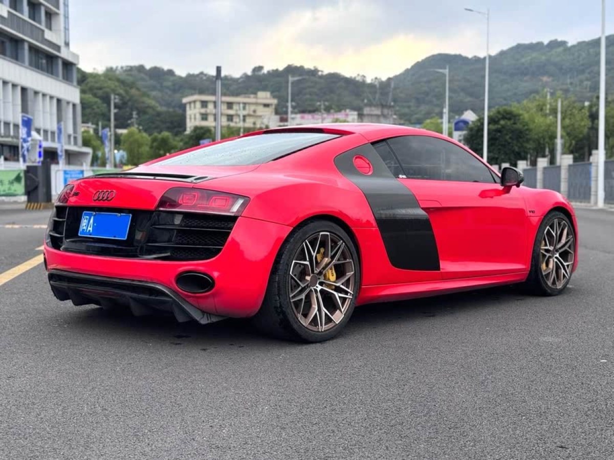 奧迪 奧迪R8  2010款 5.2 FSI quattro圖片