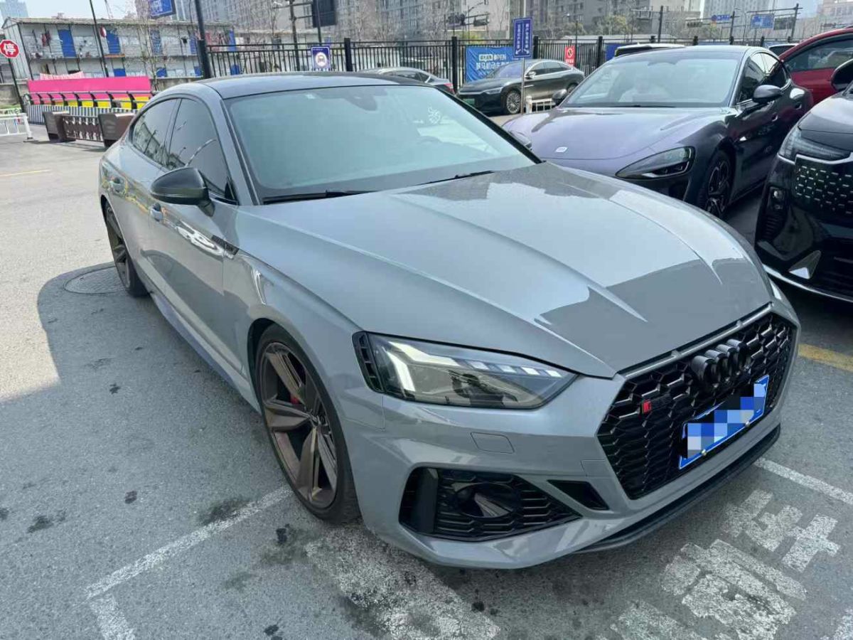 奧迪 奧迪RS 5  2021款 RS5 Coupe 暗金版圖片