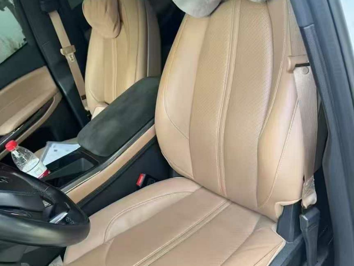 蔚來(lái) 蔚來(lái)EC6  2020款 430KM 運(yùn)動(dòng)版圖片