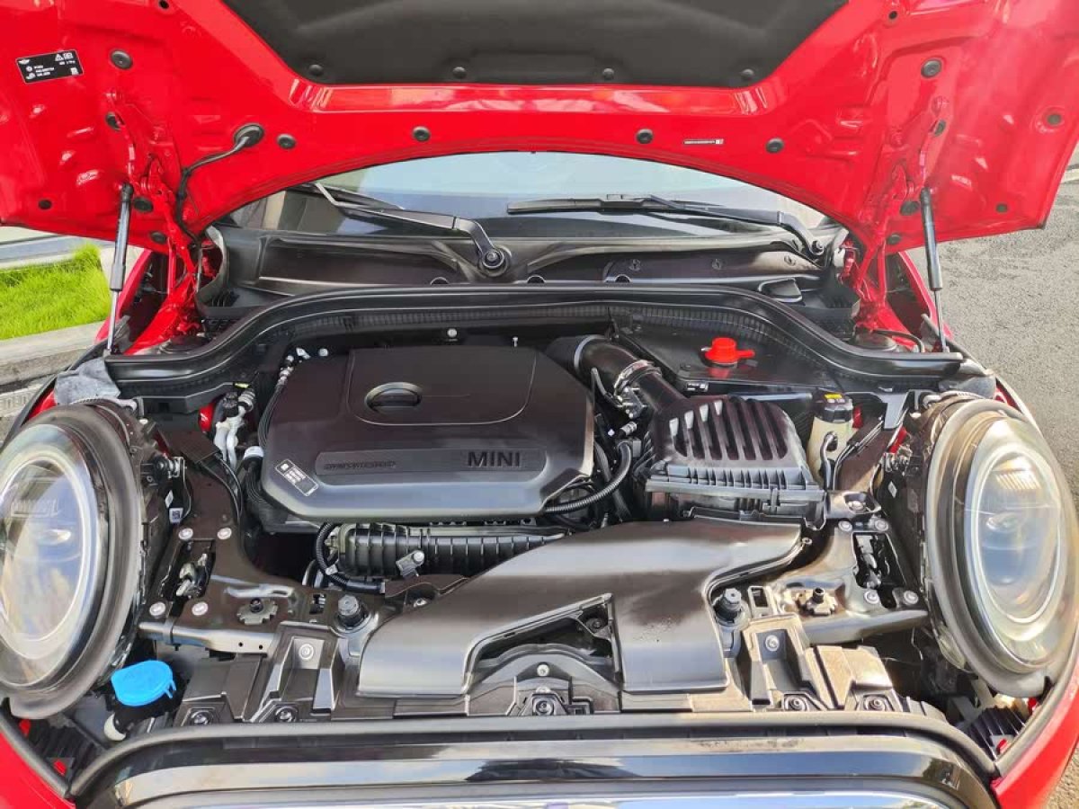 MINI MINI  2022款 改款 1.5T COOPER 經(jīng)典派圖片