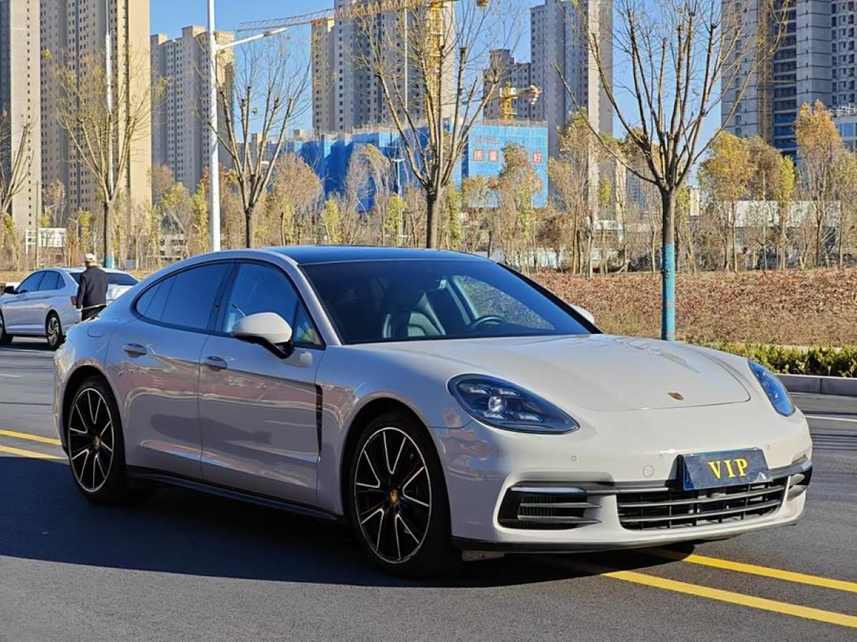 保時(shí)捷 Panamera  2019款 Panamera 十周年紀(jì)念版 2.9T圖片