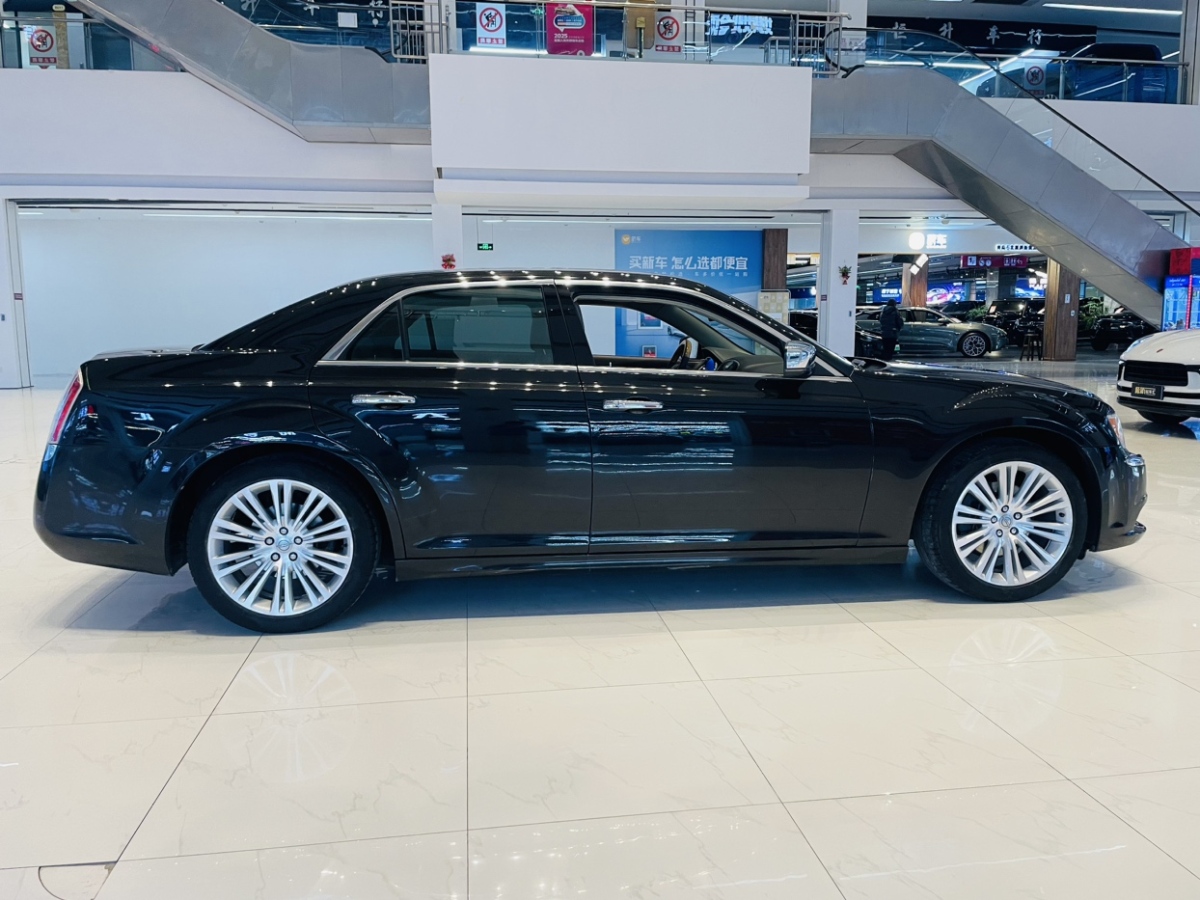 克萊斯勒 300C  2013款 3.6L 尊適版圖片