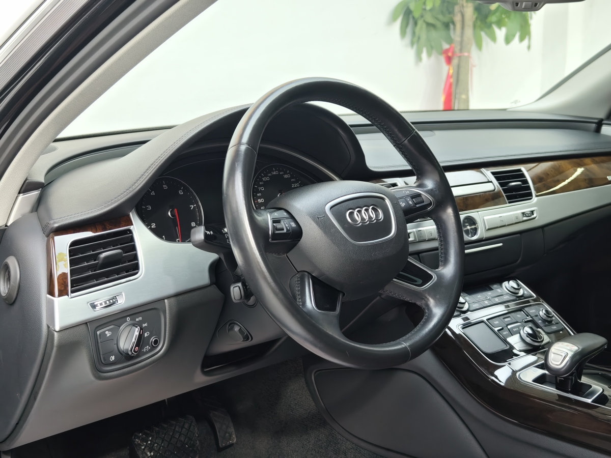 奧迪 奧迪A8  2016款 A8L 45 TFSI quattro舒適型圖片