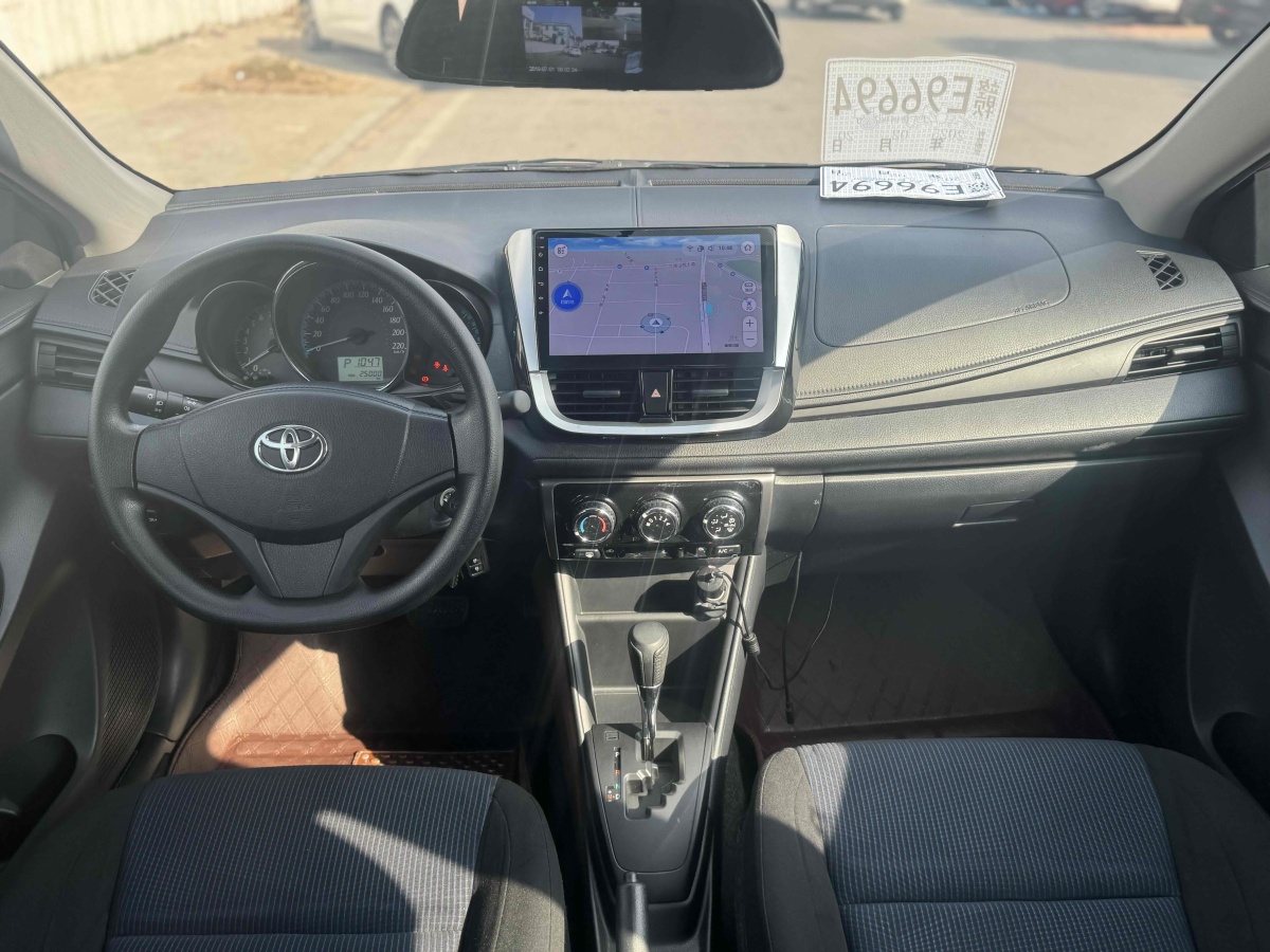 豐田 YARiS L 致享  2018款 1.5E CVT冠軍限量版圖片