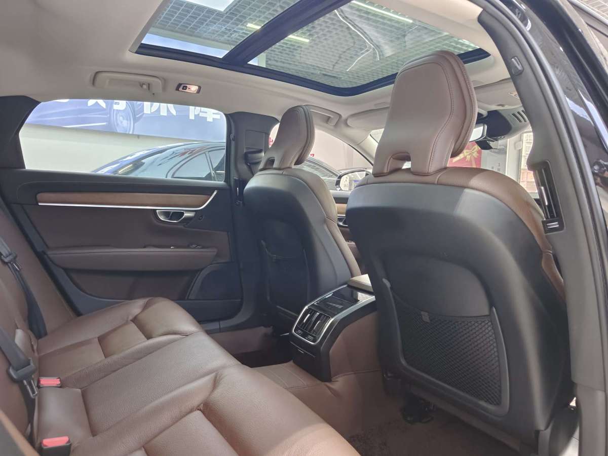 沃爾沃 S90  2020款 T5 智遠(yuǎn)豪華版圖片