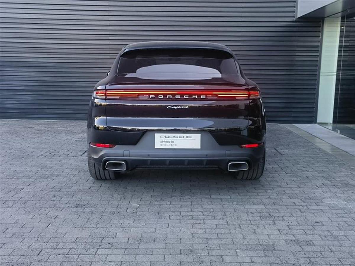 保時(shí)捷 Cayenne新能源  2024款 Cayenne E-Hybrid Coupé 2.0T圖片