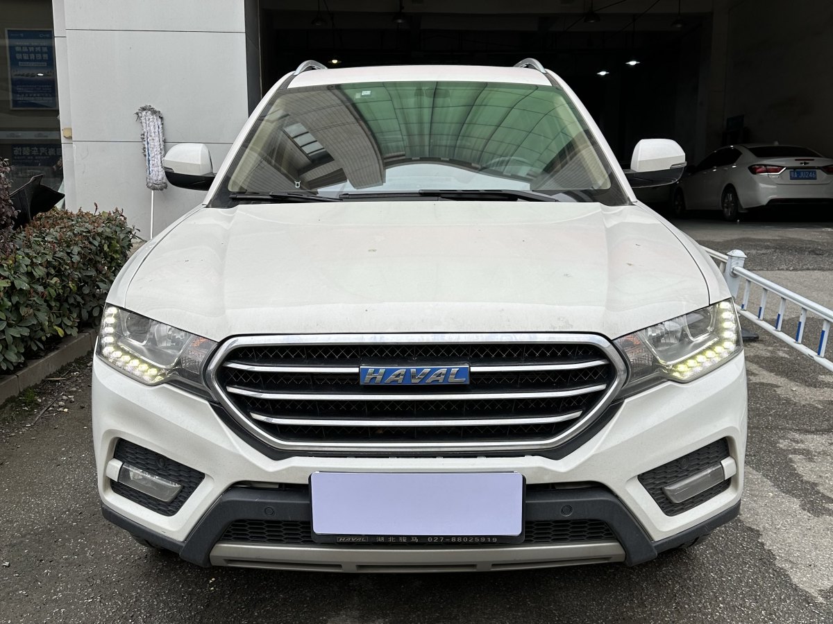 哈弗 H6 Coupe  2015款 藍(lán)標(biāo) 2.0T 自動兩驅(qū)精英型圖片