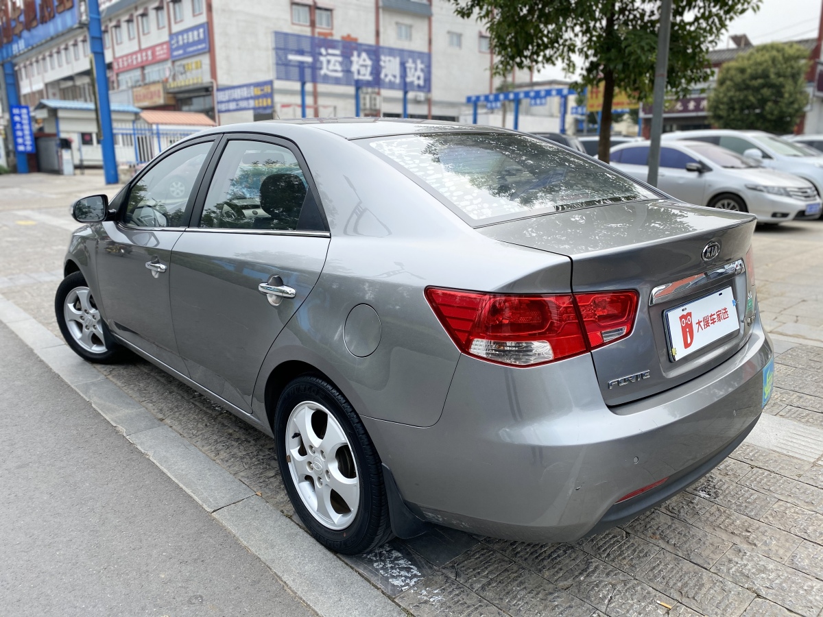 【洛陽】2010年3月 起亞 福瑞迪 2009款 1.6l mt gls 手動擋