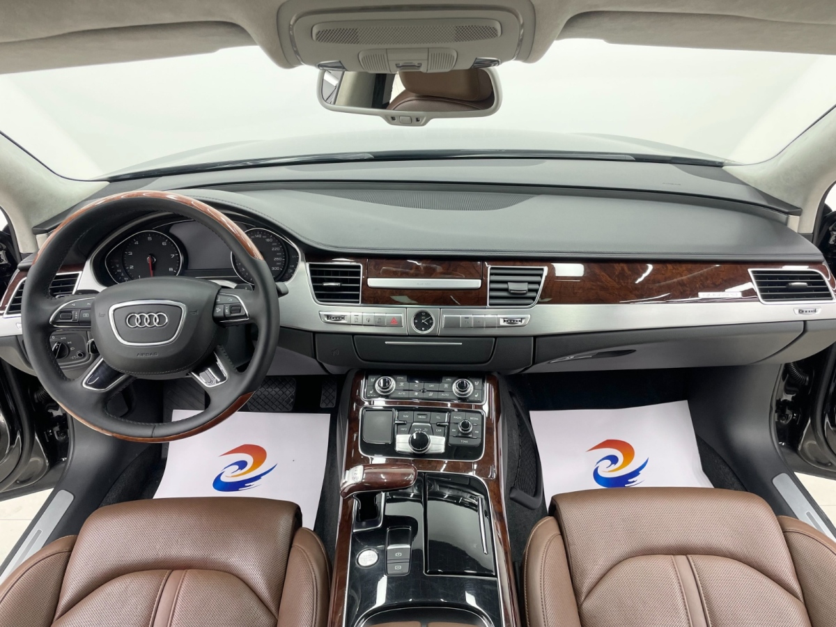 奧迪 奧迪A8  2013款 A8L 45 TFSI quattro豪華型圖片