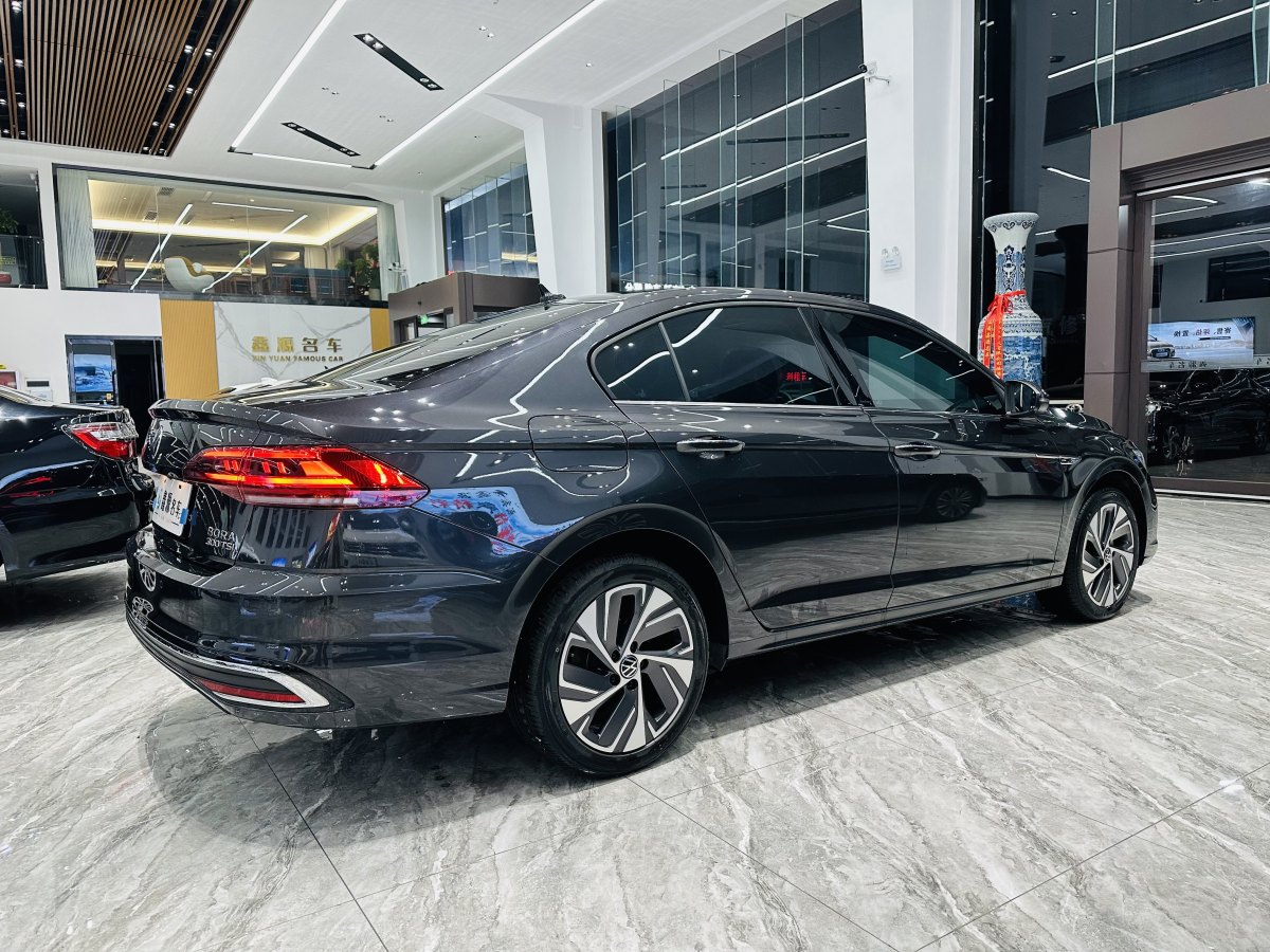 大眾 寶來  2023款 300TSI DSG尊行版圖片