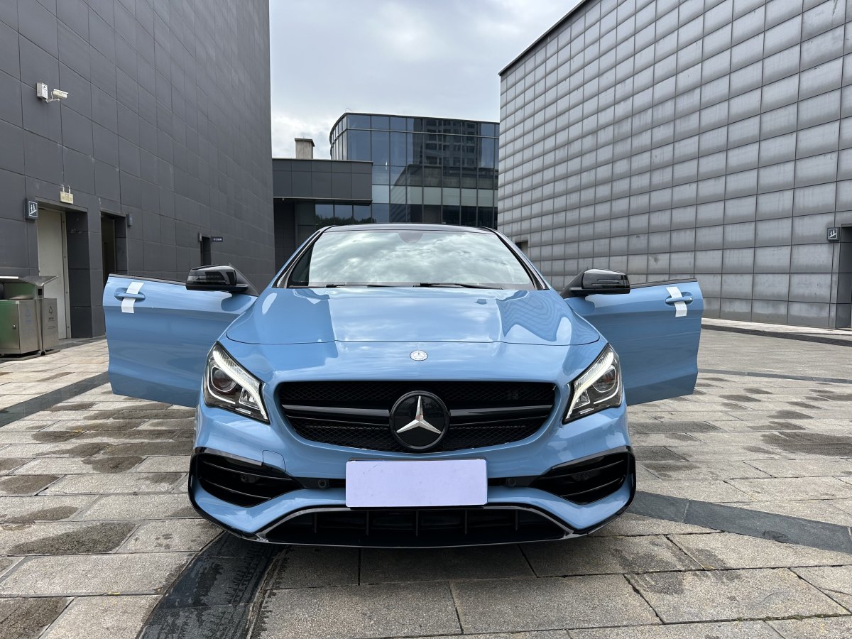 2017年1月奔馳 奔馳CLA級  2016款 改款 CLA 260 4MATIC