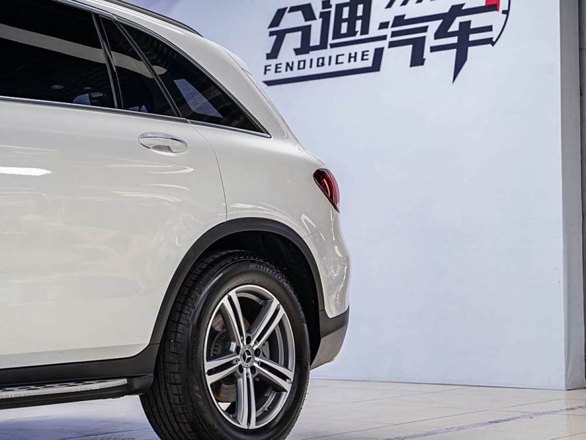 2020年12月奔馳 奔馳GLC  2021款 GLC 260 L 4MATIC 動感型