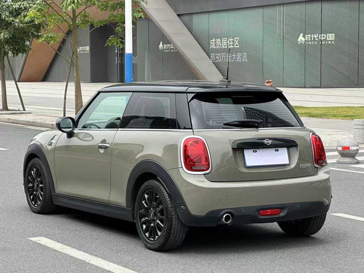 2019年11月MINI COUNTRYMAN  2018款 1.5T COOPER 經(jīng)典派