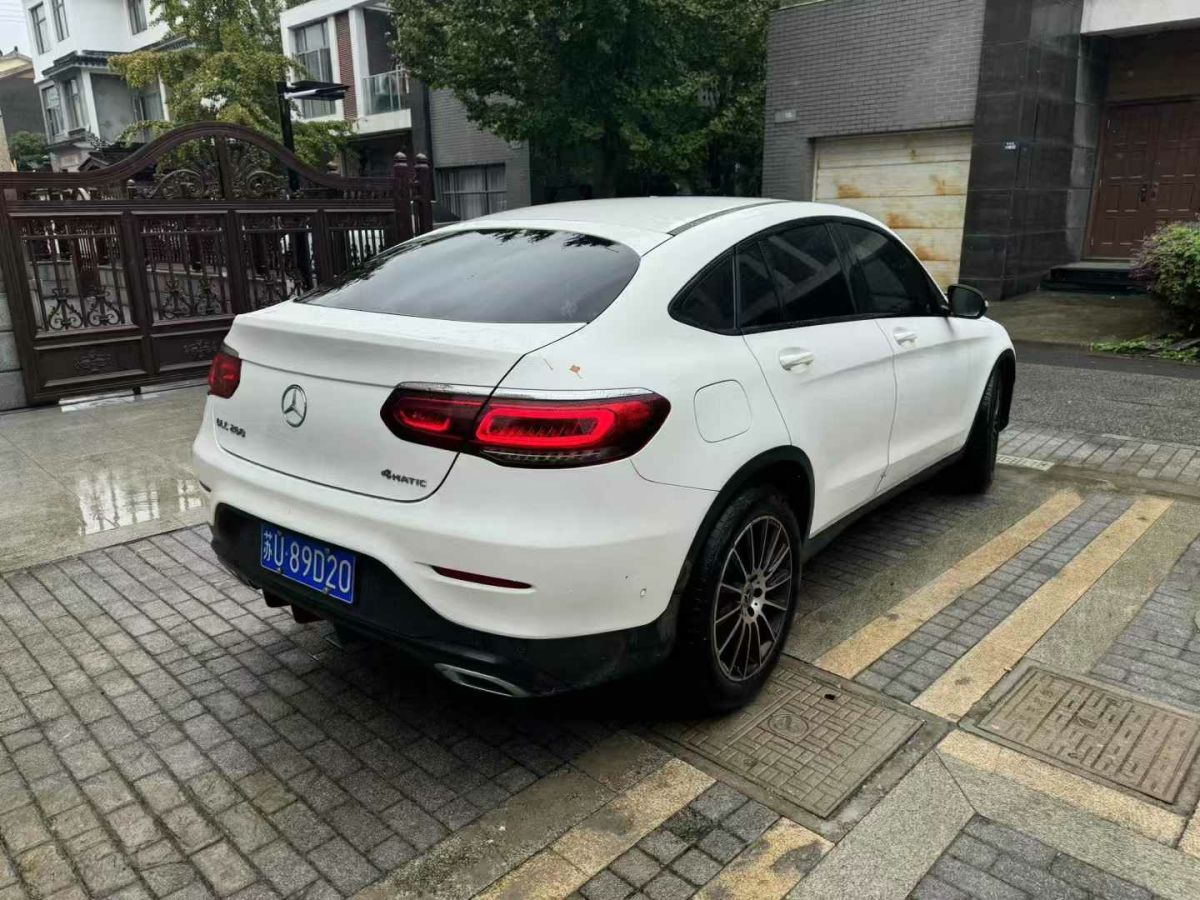 奔馳 奔馳GLC轎跑 AMG  2020款 AMG GLC 43 4MATIC 轎跑SUV圖片