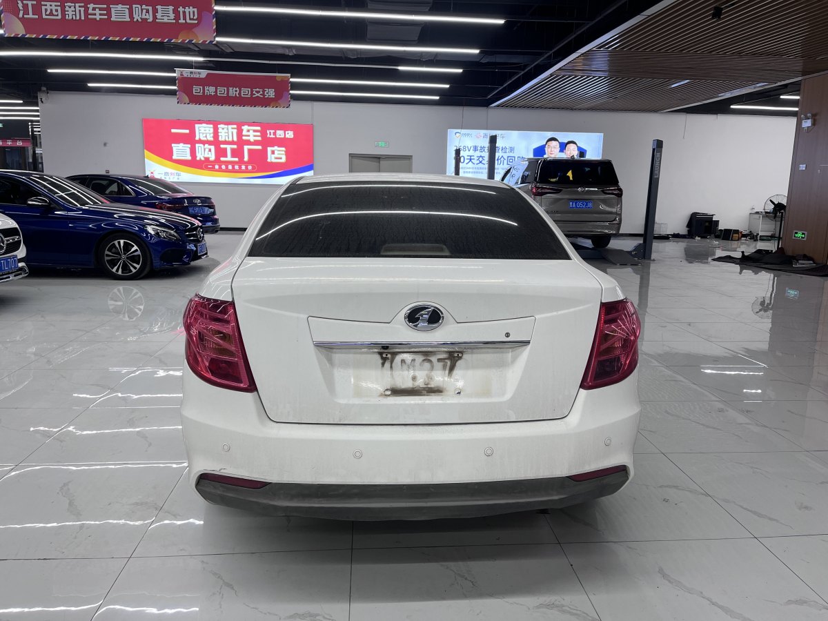 奔騰 B50  2013款 1.6L 手動豪華型圖片