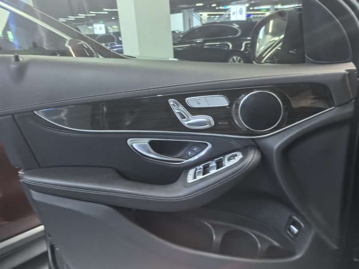 奔馳 奔馳GLC  2017款 GLC 260 4MATIC 豪華型圖片