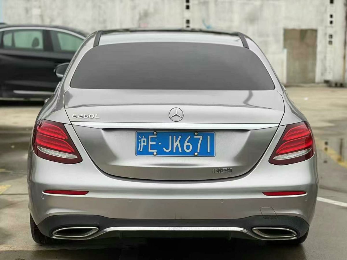 奔馳 奔馳E級(jí)  2020款 E 300 L 豪華型圖片