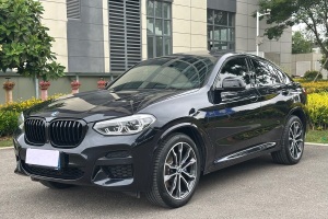 寶馬X4 寶馬 xDrive 30i M運(yùn)動(dòng)曜夜套裝