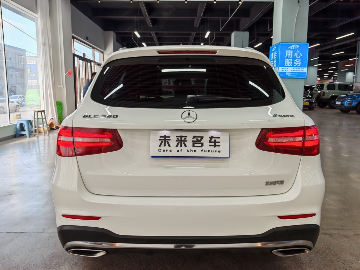 奔馳 奔馳GLC  2019款 GLC 260 4MATIC 動(dòng)感型圖片