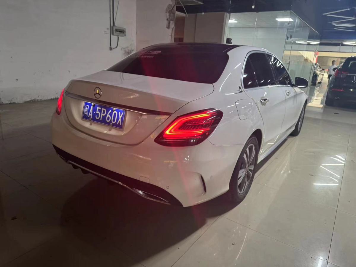 奔馳 奔馳C級  2021款 C 200 L 動感型運動版圖片