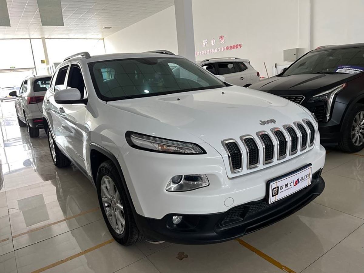 Jeep 自由光  2014款 2.4L 都市版圖片