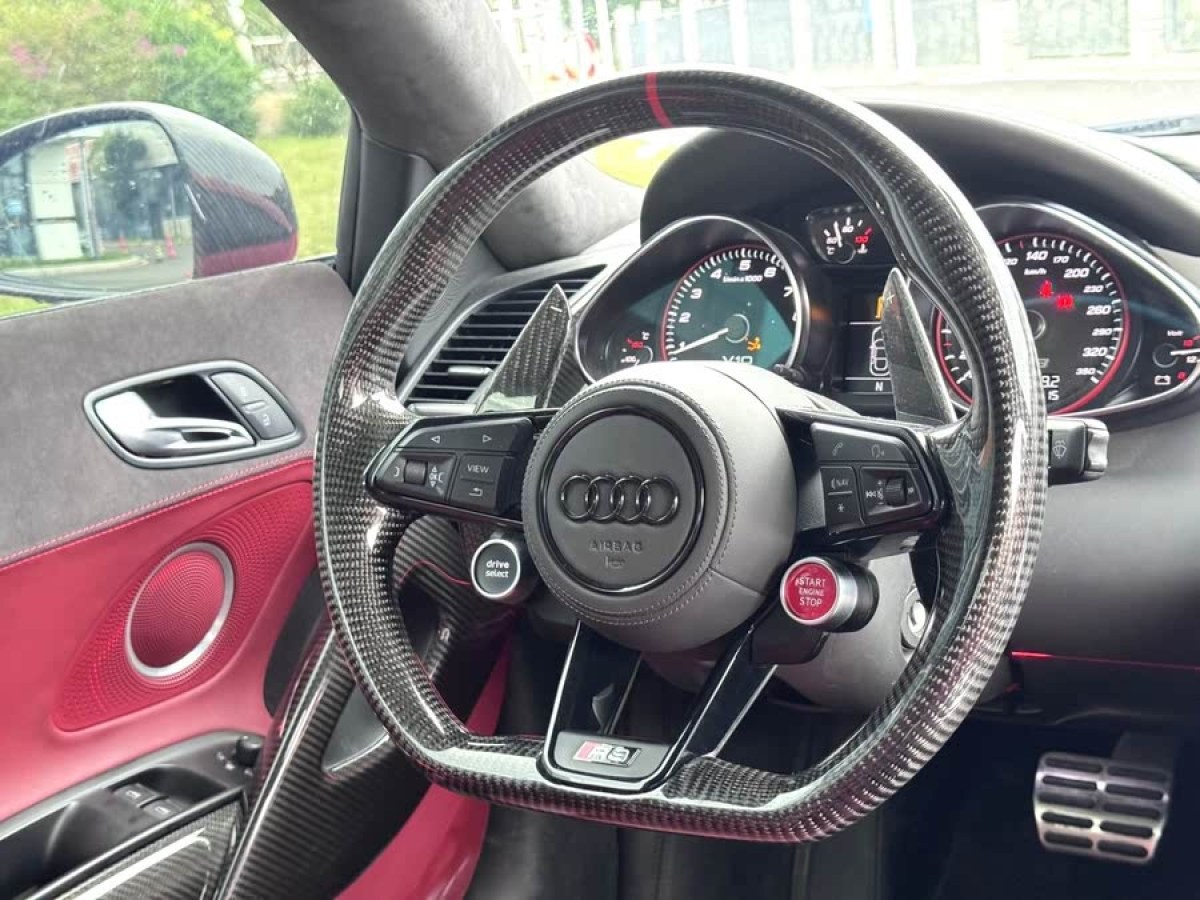 奧迪 奧迪R8  2010款 5.2 FSI quattro圖片