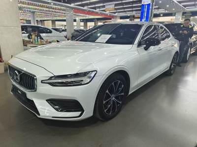 2021年8月 沃尔沃 S60L T4 智逸豪华版图片