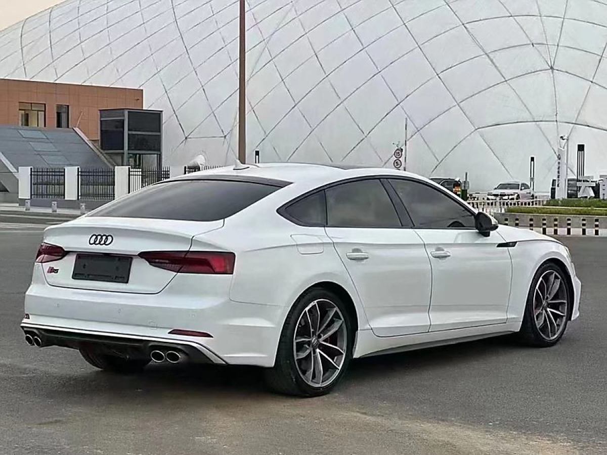 奧迪 奧迪A5  2017款 Sportback 40 TFSI 時尚型圖片