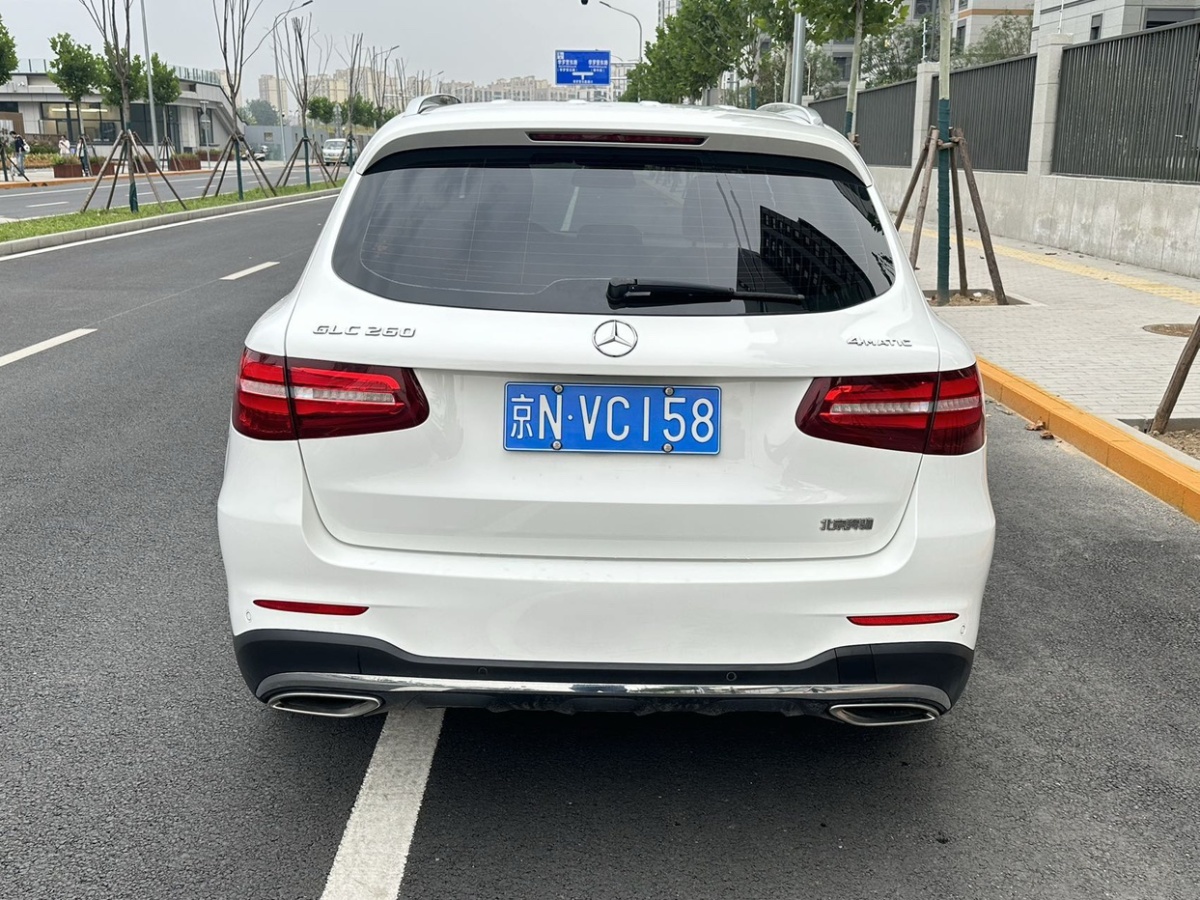 2017年05月奔馳 奔馳GLC  2017款 GLC 260 4MATIC 動感型