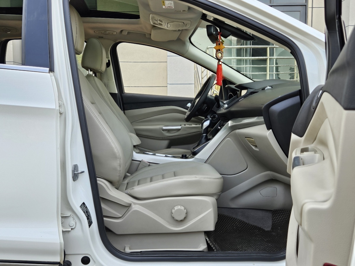 福特 翼虎  2013款 1.6L GTDi 四驅(qū)精英型圖片