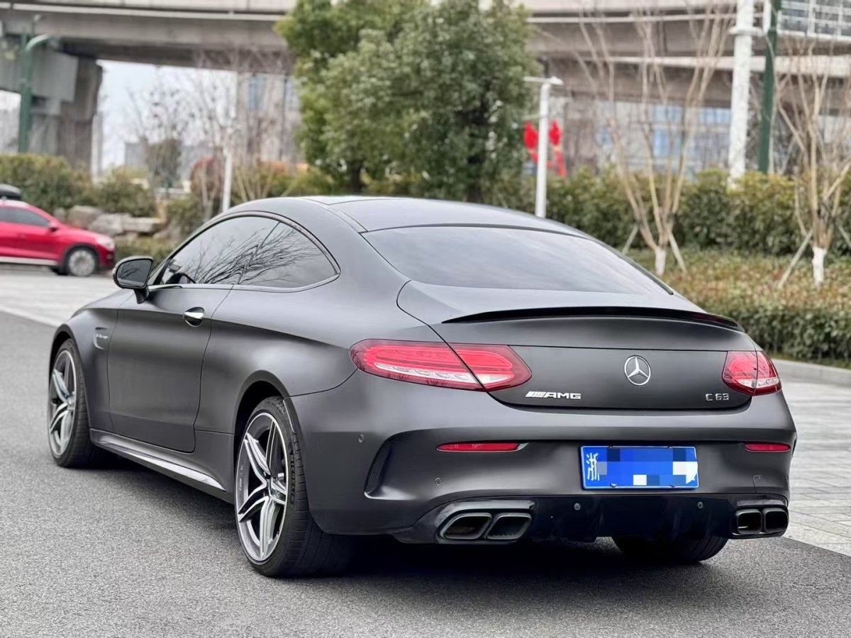 奔馳 奔馳C級(jí)AMG  2019款 AMG C 63 轎跑車圖片