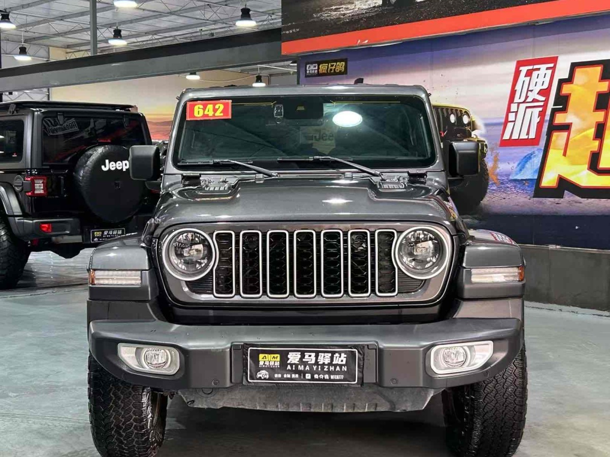 Jeep 牧馬人  2024款 2.0T 撒哈拉四門版圖片