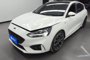福克斯 福特 兩廂 EcoBoost 180 自動(dòng)ST Line
