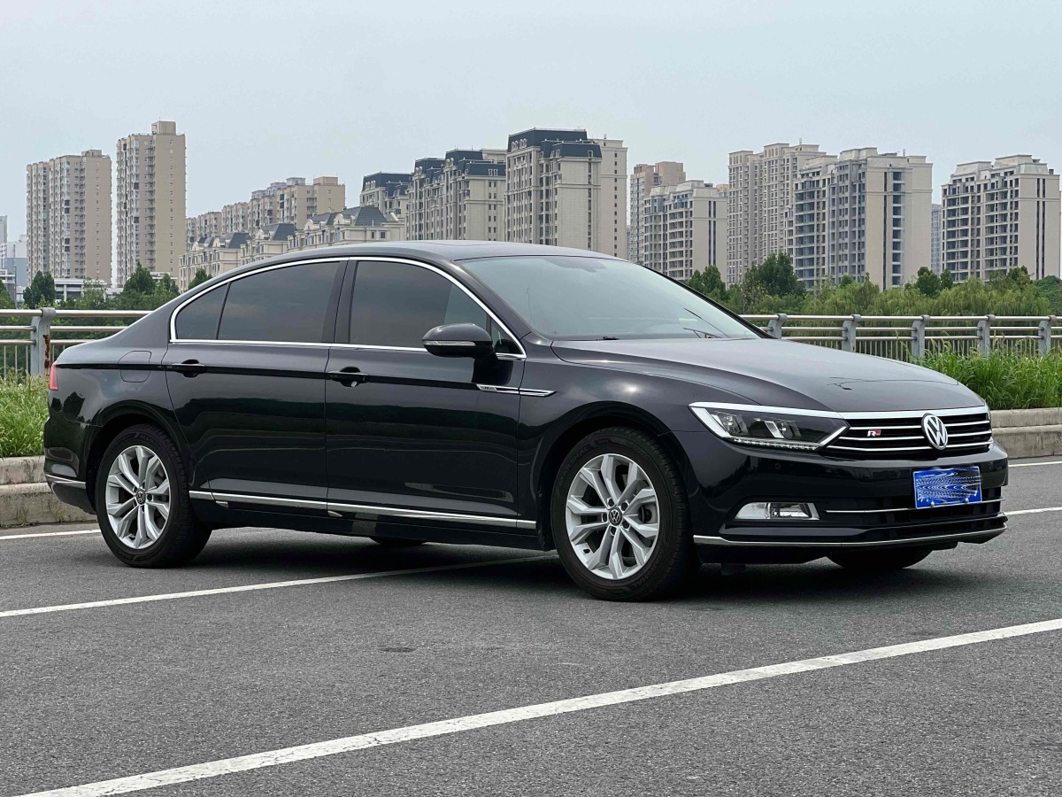 大众 迈腾  2019款  330TSI DSG 豪华型 国VI图片