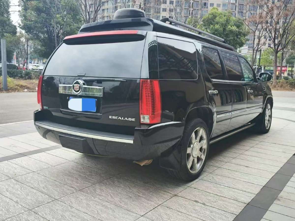 凱迪拉克 凱雷德ESCALADE  2013款 6.2L ESV鉑金版加長型圖片