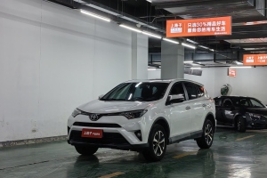 RAV4 豐田 榮放 2.0L CVT兩驅(qū)風(fēng)尚版