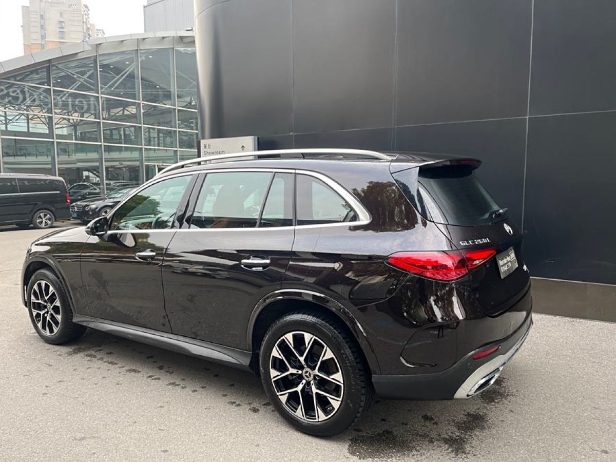 奔馳 奔馳GLC  2024款 改款 GLC 260 L 4MATIC 豪華型 5座圖片