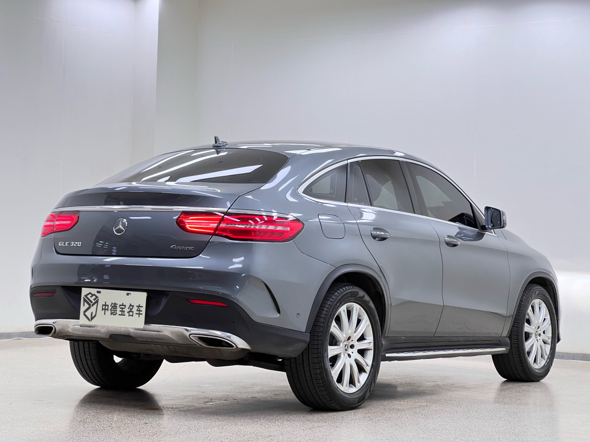 奔馳 奔馳GLE轎跑  2018款 GLE 320 4MATIC 轎跑SUV圖片