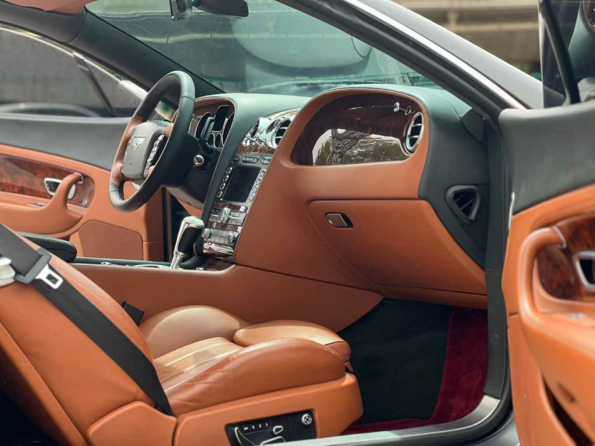 賓利 歐陸  2009款 6.0T Flying Spur Speed圖片
