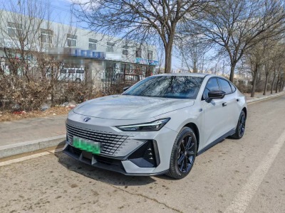 2023年06月 長(zhǎng)安 長(zhǎng)安UNI-V 智電iDD 智電iDD 1.5T 113km智趣型圖片