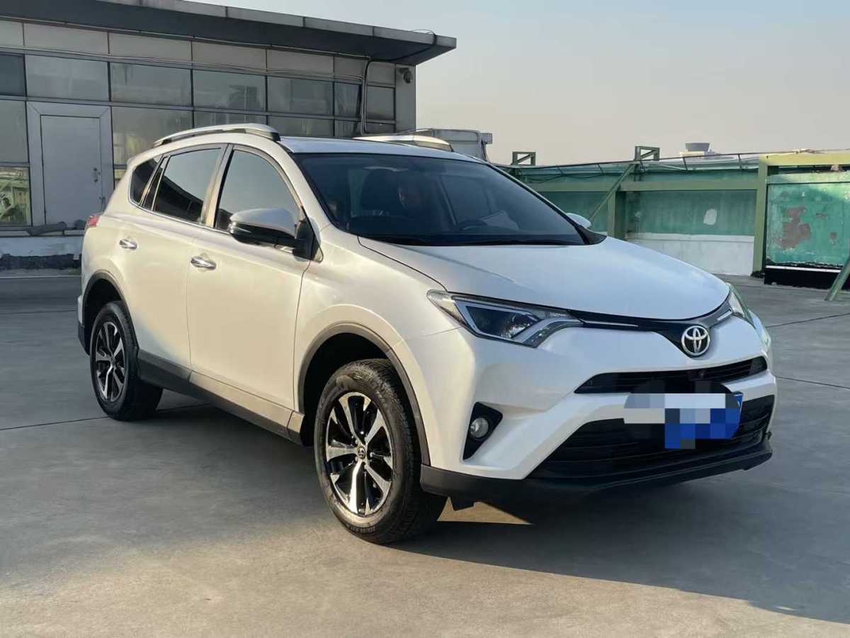 丰田 RAV4  2016款 荣放 2.0L CVT两驱舒适版图片