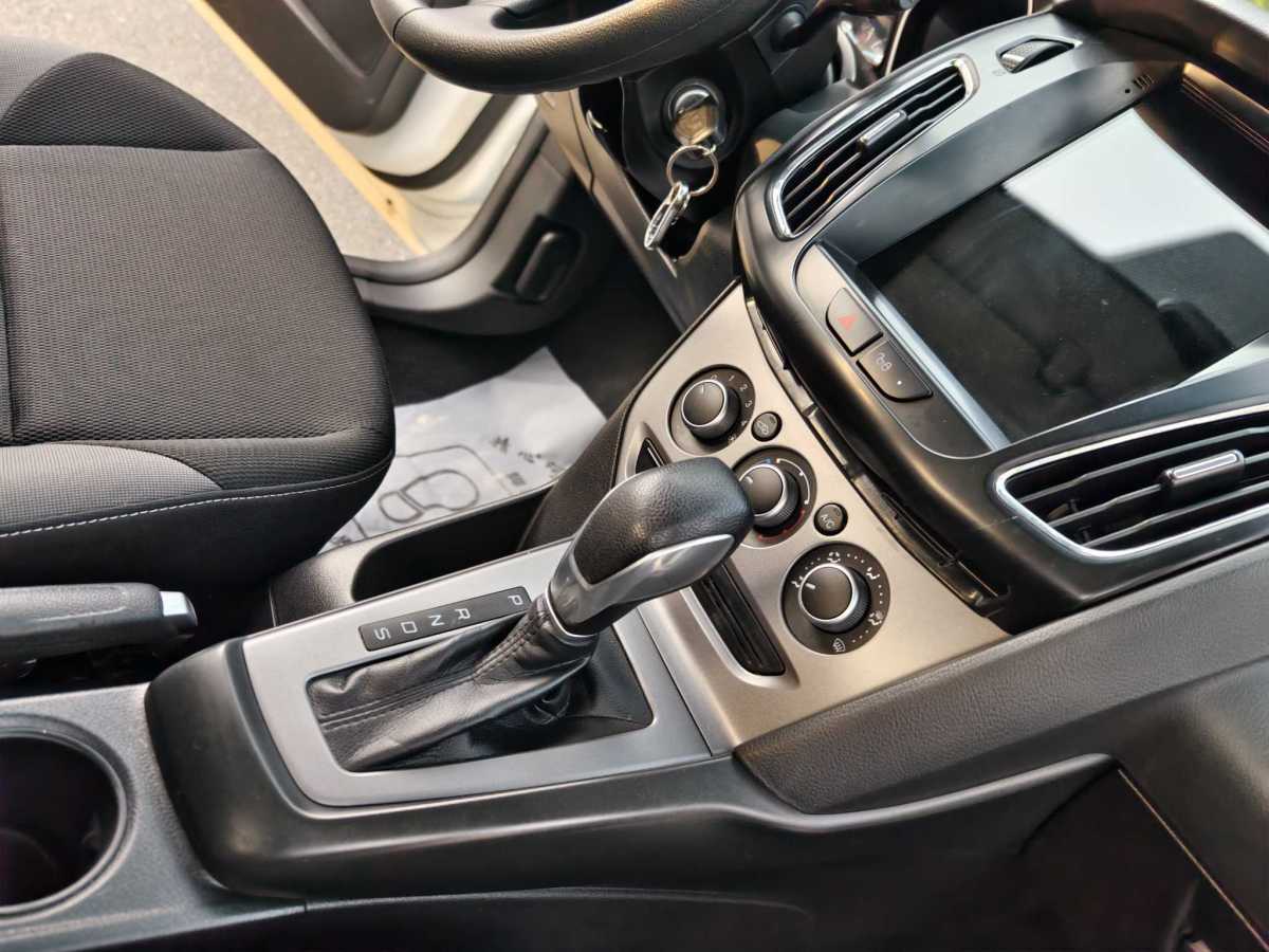 福特 ?？怂? 2012款 兩廂 1.6L 自動(dòng)舒適型圖片