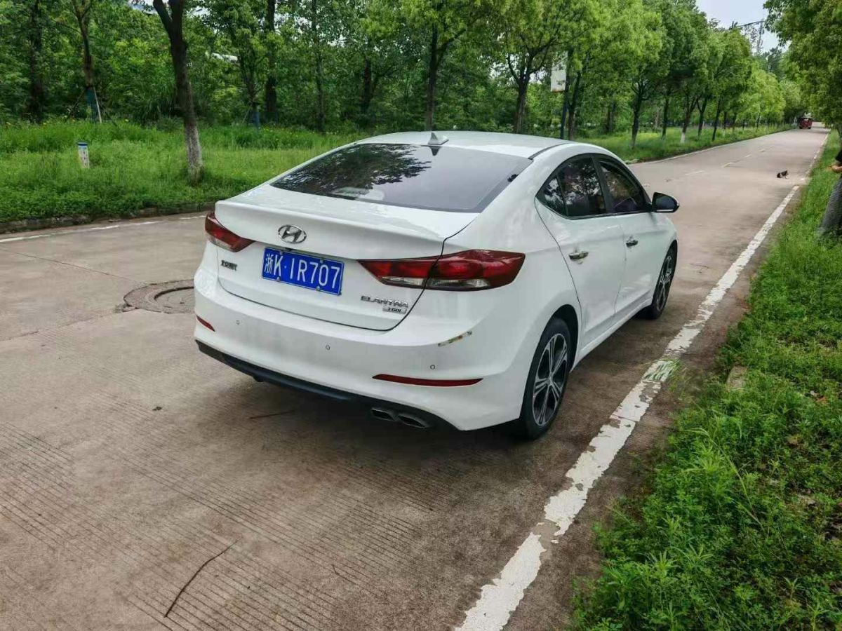 現(xiàn)代 領(lǐng)動  2019款 1.4T 雙離合炫動?旗艦型圖片