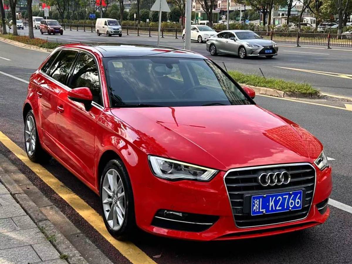 2015年9月奧迪 奧迪A3  2014款 Sportback 35 TFSI 自動舒適型