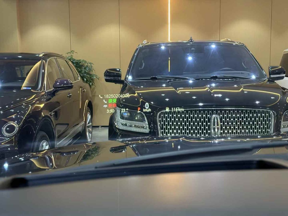 林肯 領(lǐng)航員  2020款 3.5T L 長(zhǎng)軸總統(tǒng)版圖片