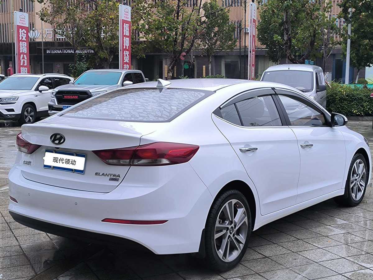 現(xiàn)代 領(lǐng)動(dòng)  2016款 1.6L 自動(dòng)智炫?精英型圖片