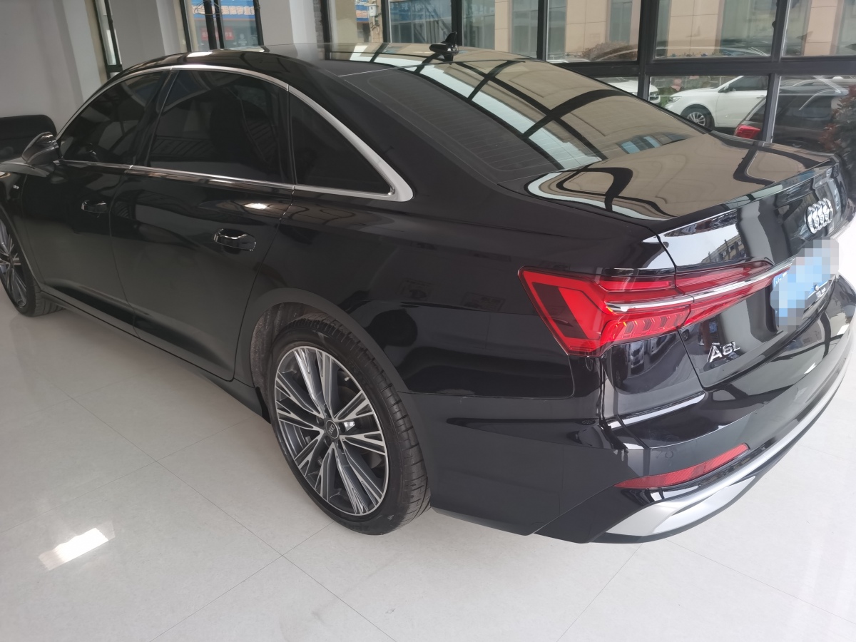 奧迪 奧迪A6L  2023款 改款 40 TFSI 豪華動感型圖片