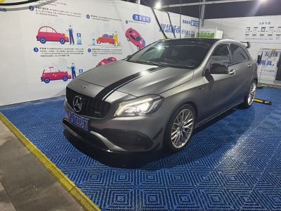 2017年12月 奔馳 奔馳A級(jí)AMG 改款 AMG A 45 4MATIC圖片