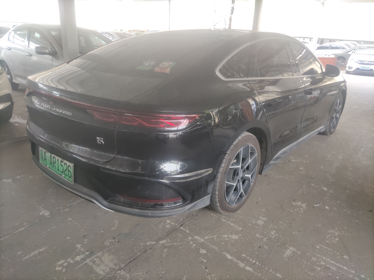 比亞迪 漢  2022款 EV 創(chuàng)世版 715KM前驅(qū)尊榮型圖片