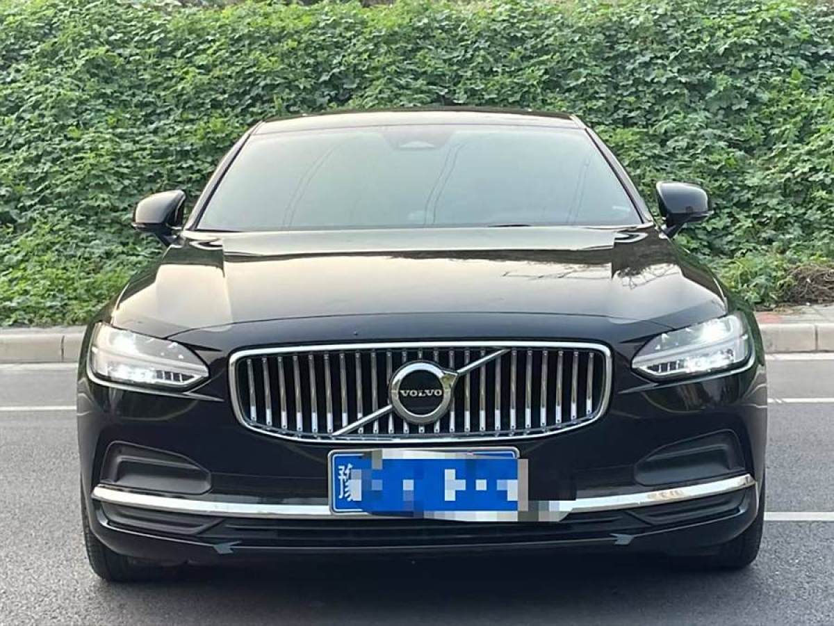 沃爾沃 S90  2023款 B5 智遠(yuǎn)豪華版圖片